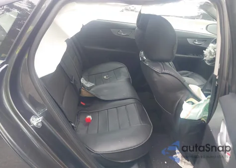 2024 Kia Forte Lxs z USA, uszkodzony, nr VIN 3KPF24AD1RE834943